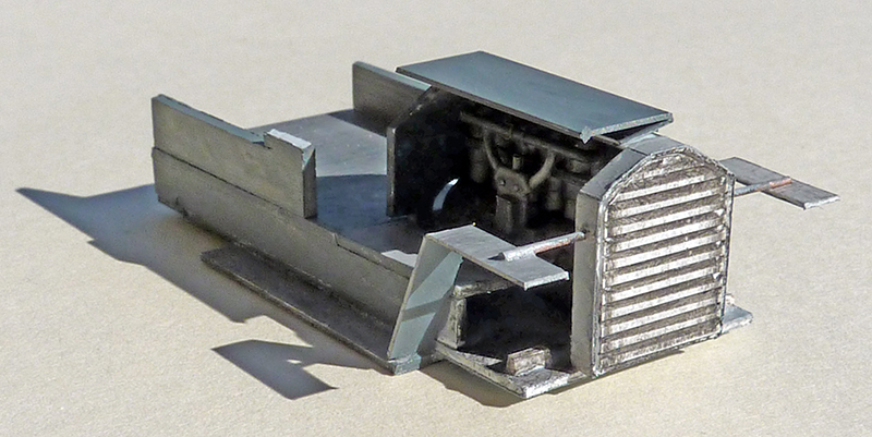 Maquette du châssis de camion avec moteur et calandre, projet Ballon 1917