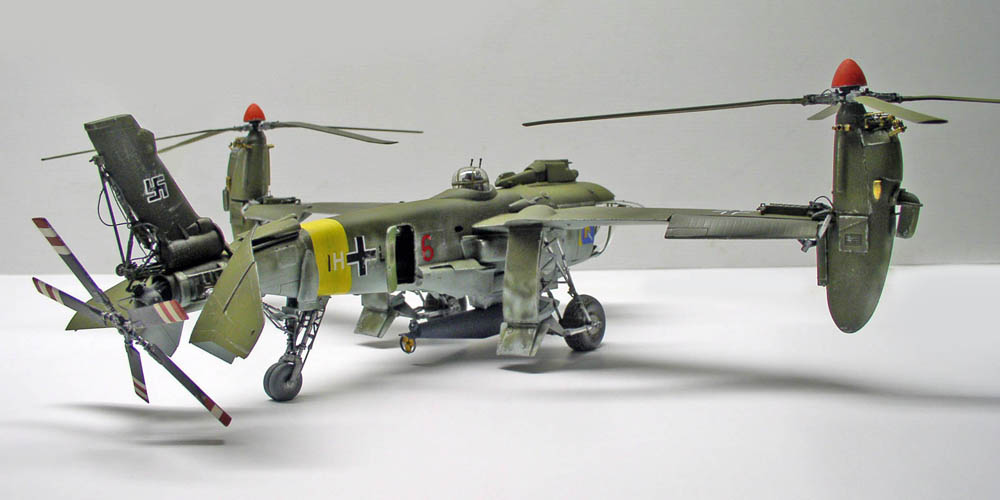 Maquette d'avion convertible allemand à deux rotors latéraux, camouflage vert et croix noires
