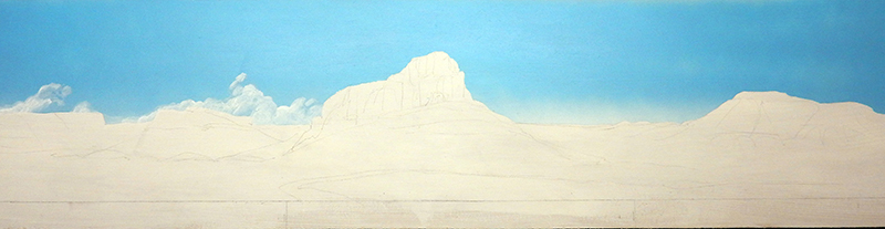 Décor de fond peint représentant un paysage désertique montagneux sous un ciel bleu