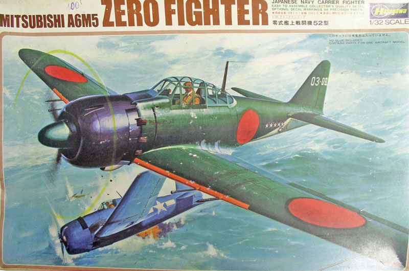 Boîte de maquette Hasegawa au 1/32 du chasseur Mitsubishi A6M5 Zero en combat aérien