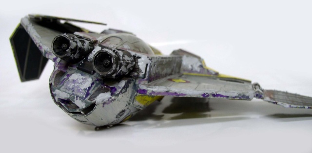 Maquette d'épave de vaisseau spatial Jedi à l'échelle 1/24, peinture vieillie grise et violette