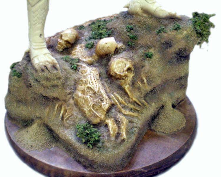 Socle de diorama Predator non peint avec crânes et ossements émergeant du sol sablonneux