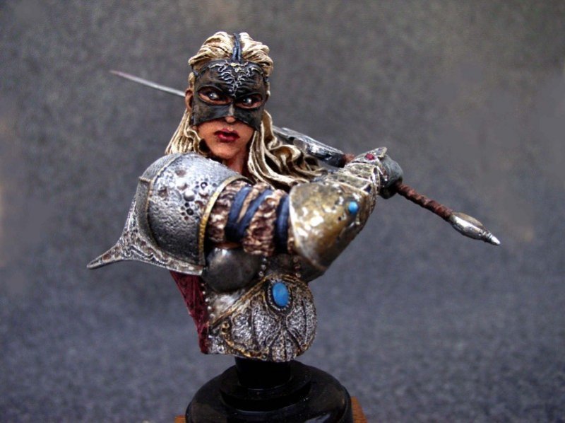 buste luis royo