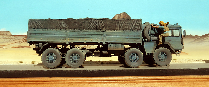 sal82
