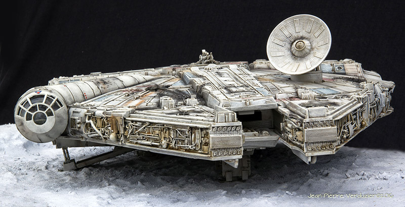 millenium falcon 10