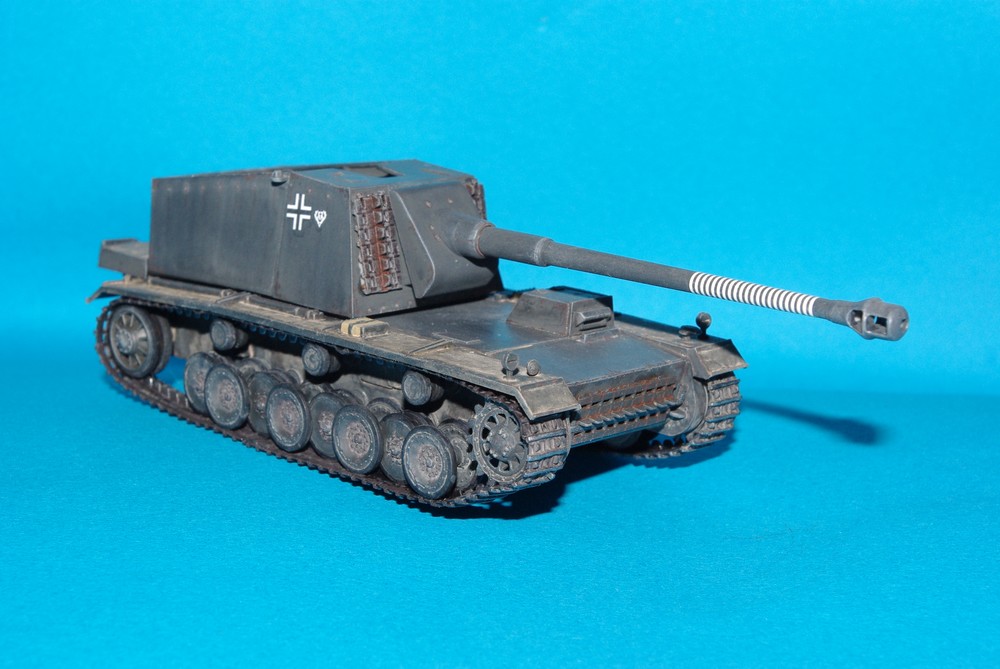 12,8 CM STURER EMIL