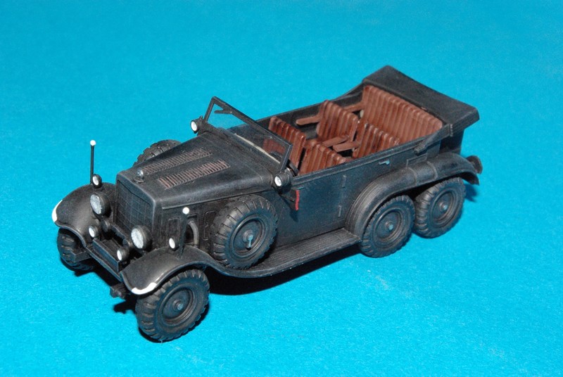 MERCEDES G4- 6 RAD