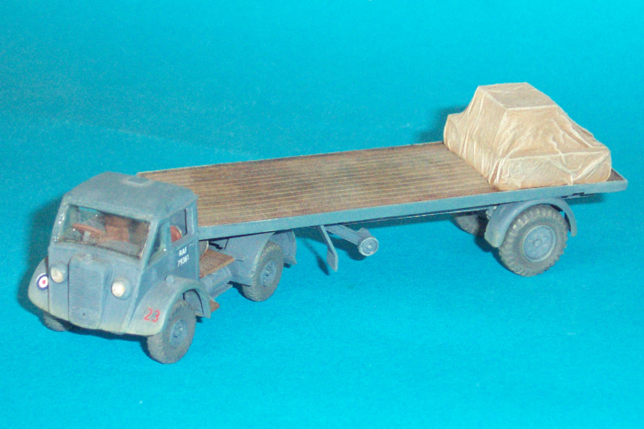 COMMER Q2