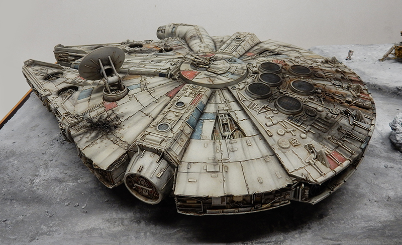 millenium falcon 12
